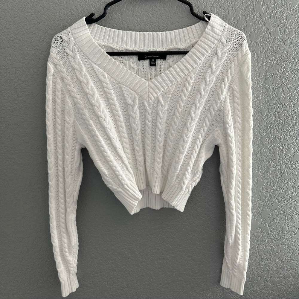 White Cable Knit Cropped Sweater
